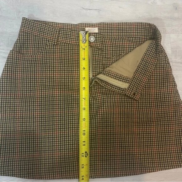 Brandy Melville California Y2K Preppy Neutral Brown Checkered Mini Skirt S - Picture 5 of 16